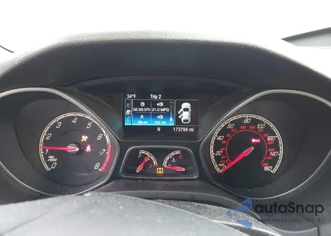 2014 Ford Focus St z USA, uszkodzony, nr VIN 1FADP3L93EL329974